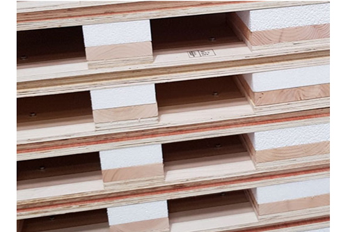 Foam cushioned Wood Pallet